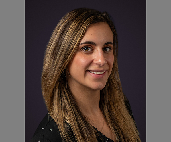 Julia Zammith headshot